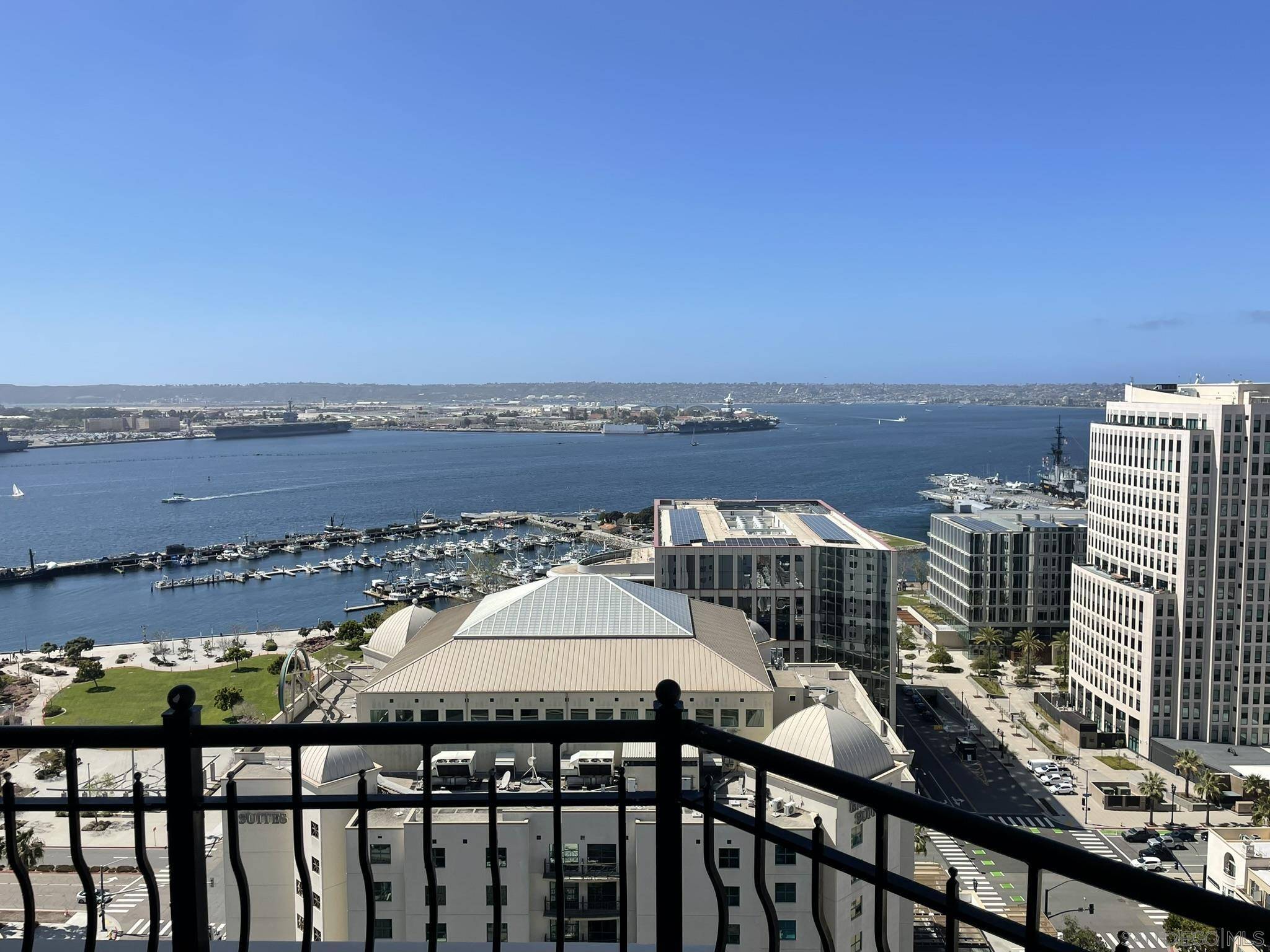 San Diego, CA 92101,700 W Harbor #2501