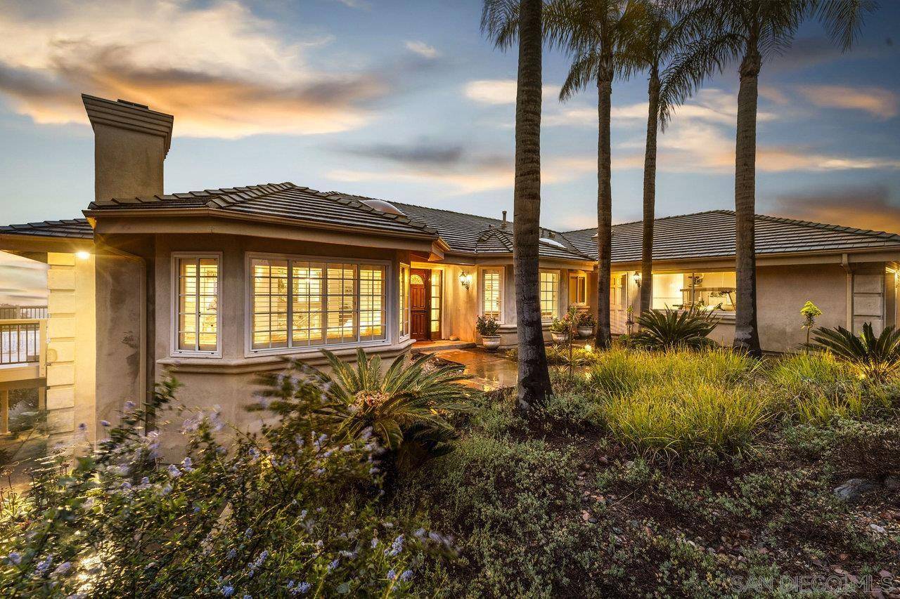 Escondido, CA 92026,27754 High Vista Dr