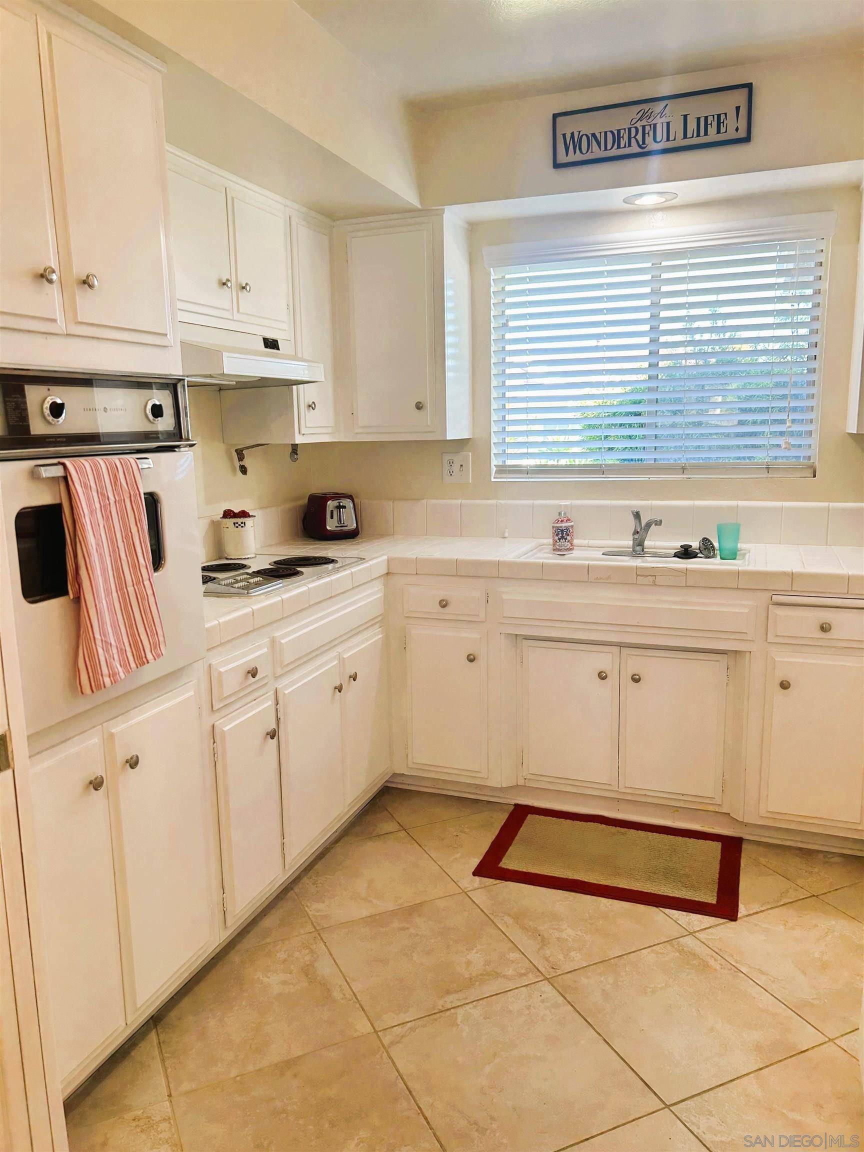 Oceanside, CA 92057,3755 Vista Campana #15