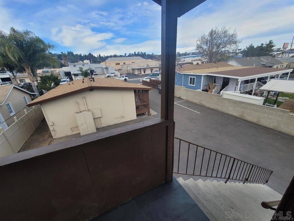 El Cajon, CA 92020,215 Millar Ave
