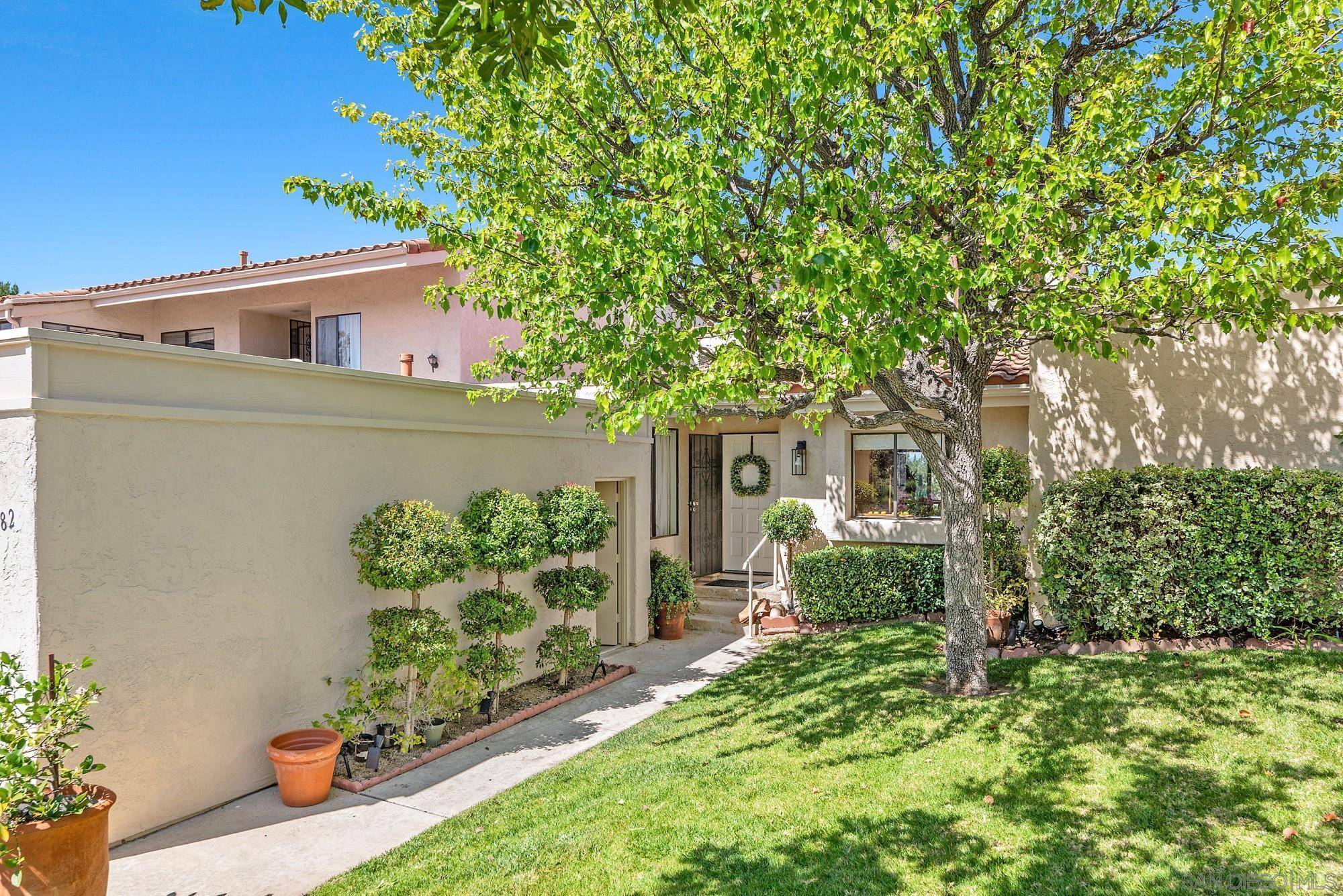 Poway, CA 92064,17782 Villamoura Dr