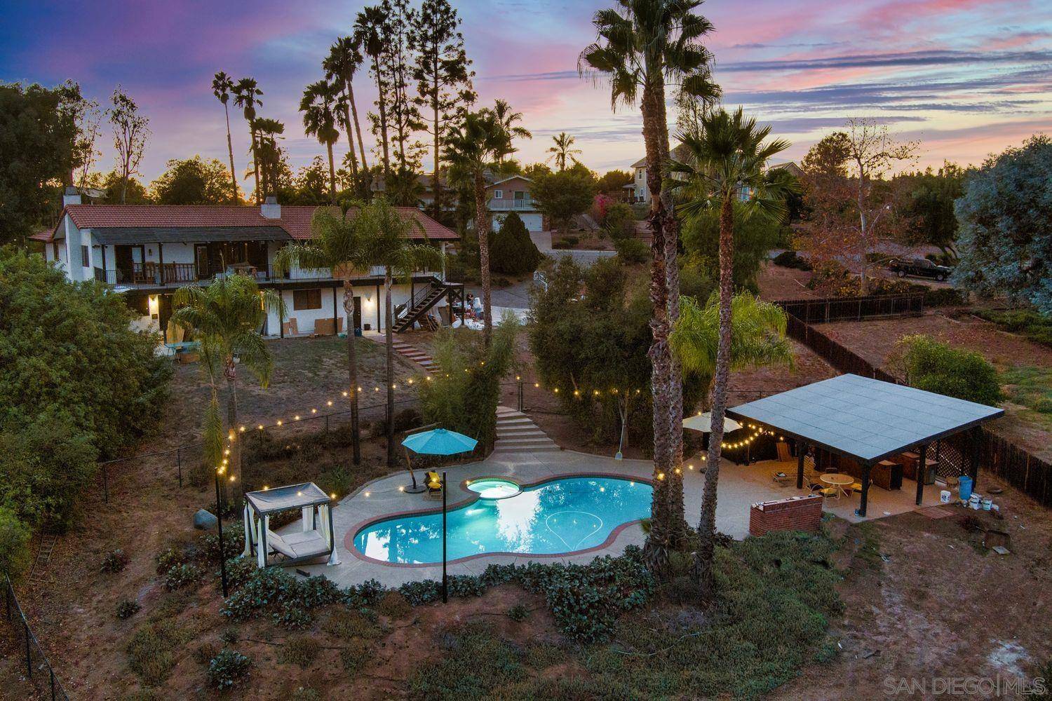 Escondido, CA 92027,1080 Landavo Rancho Rd