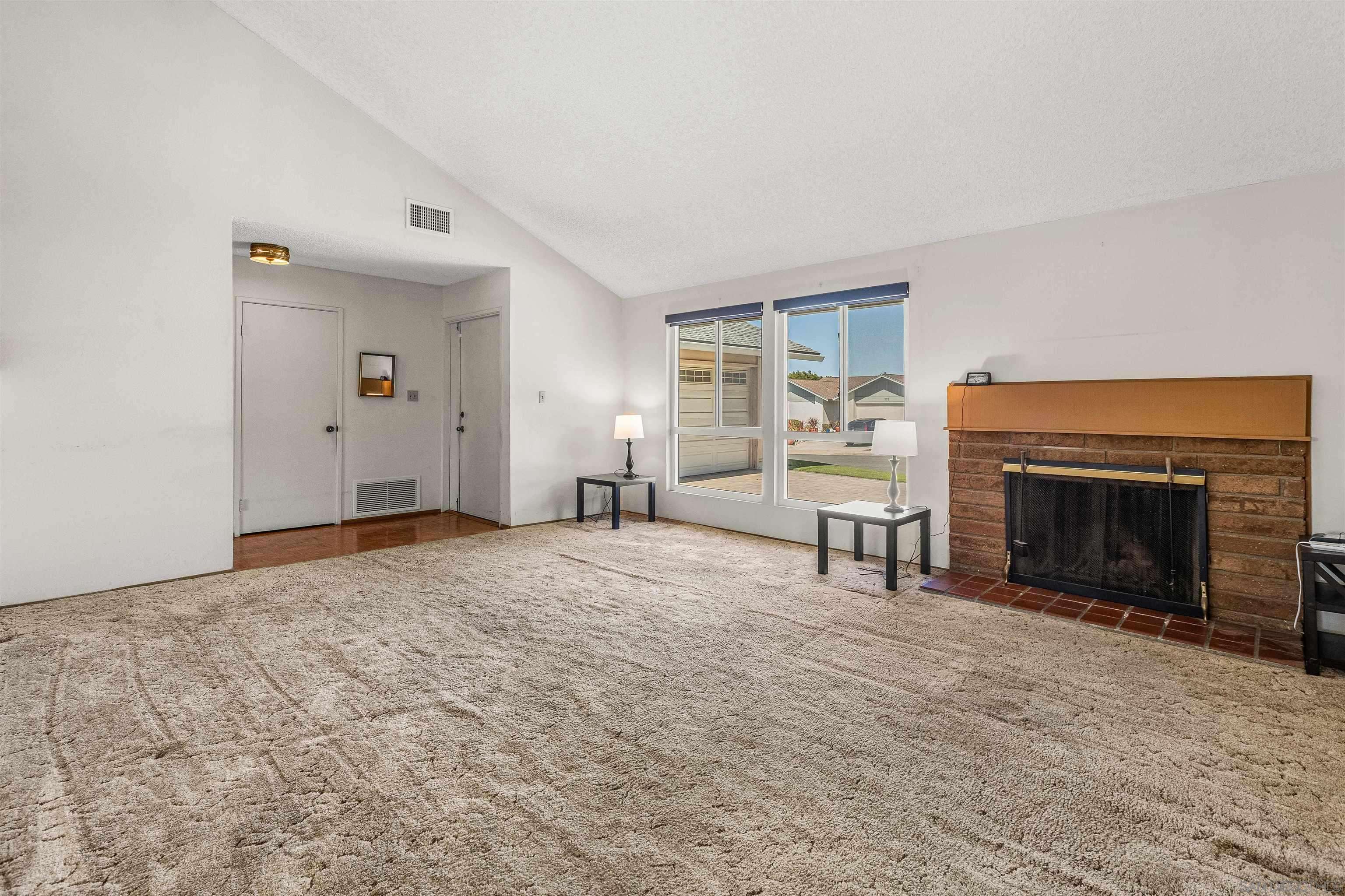 Chula Vista, CA 91911,544 Azalea St