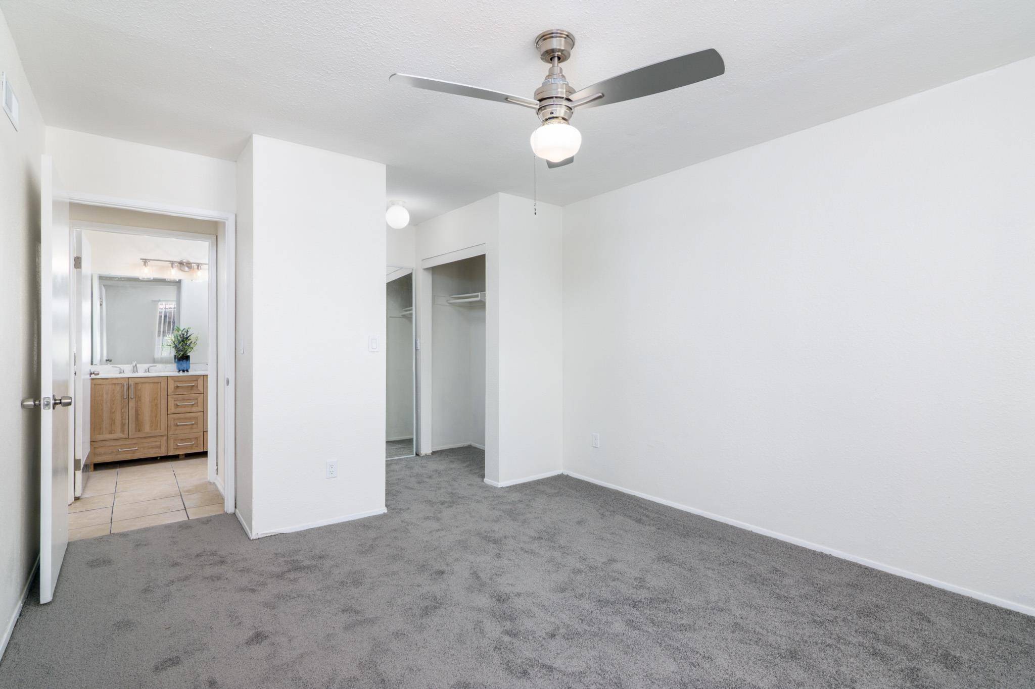 San Ysidro, CA 92173,1560 Terrace Pine Ln #A