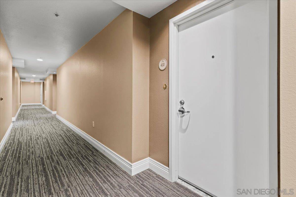 San Diego, CA 92101,530 K St #410