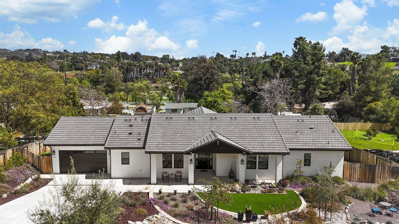 Escondido, CA 92027,1672 Citrus Hills Ln