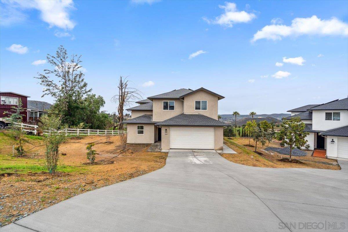 Lakeside, CA 92040,9448 Emerald Grove Ave