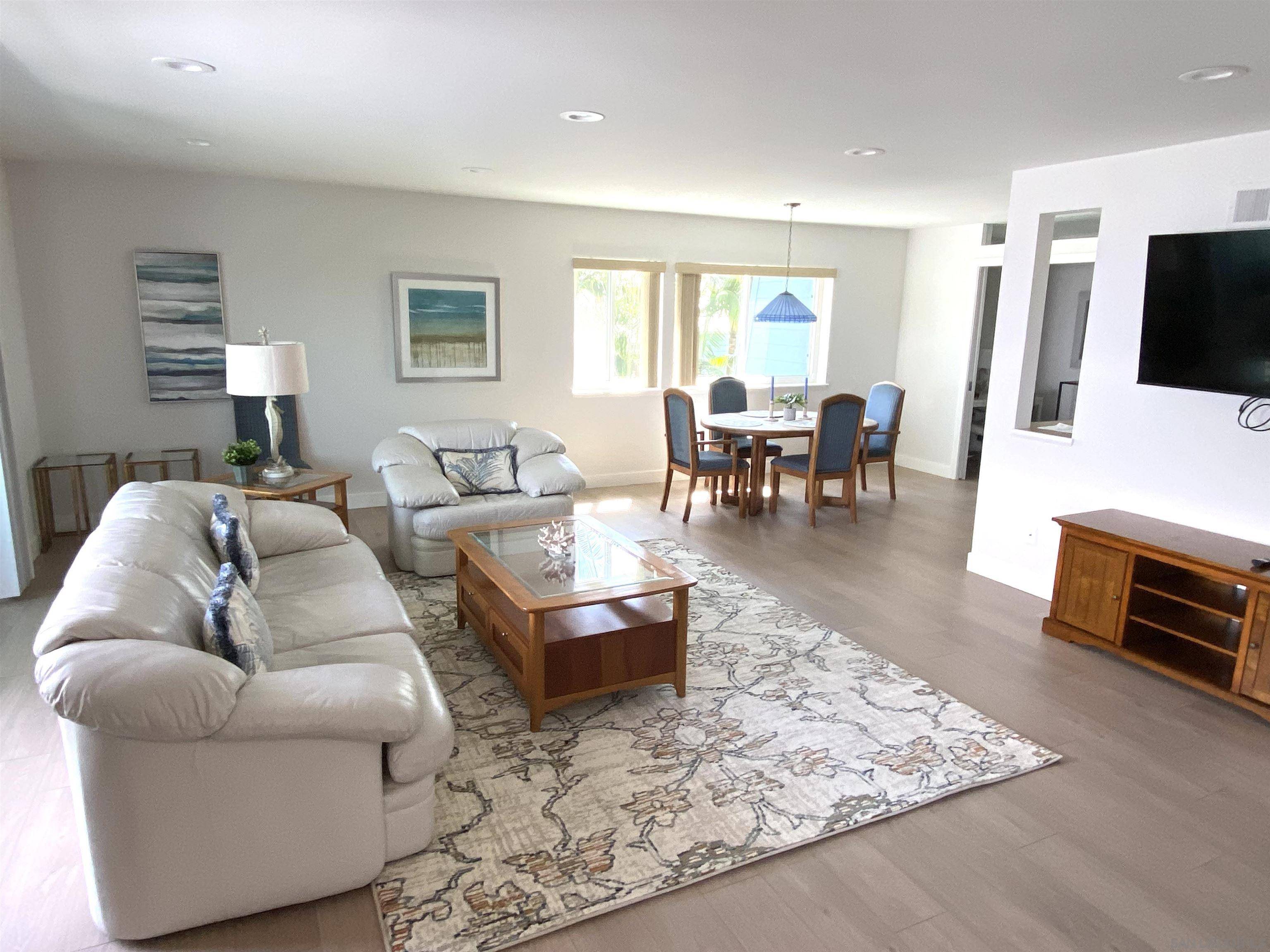 Coronado, CA 92118,16 Montego Court