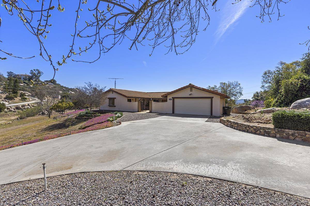Valley Center, CA 92082,28885 Stonegate Dr