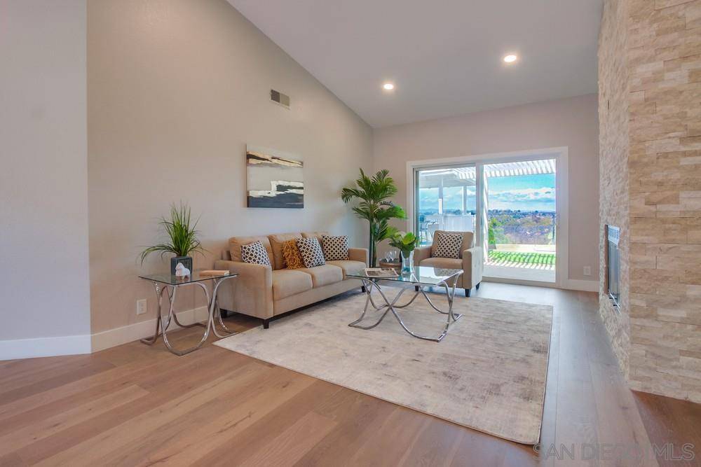 Carlsbad, CA 92008,2334 Kimberly Ct