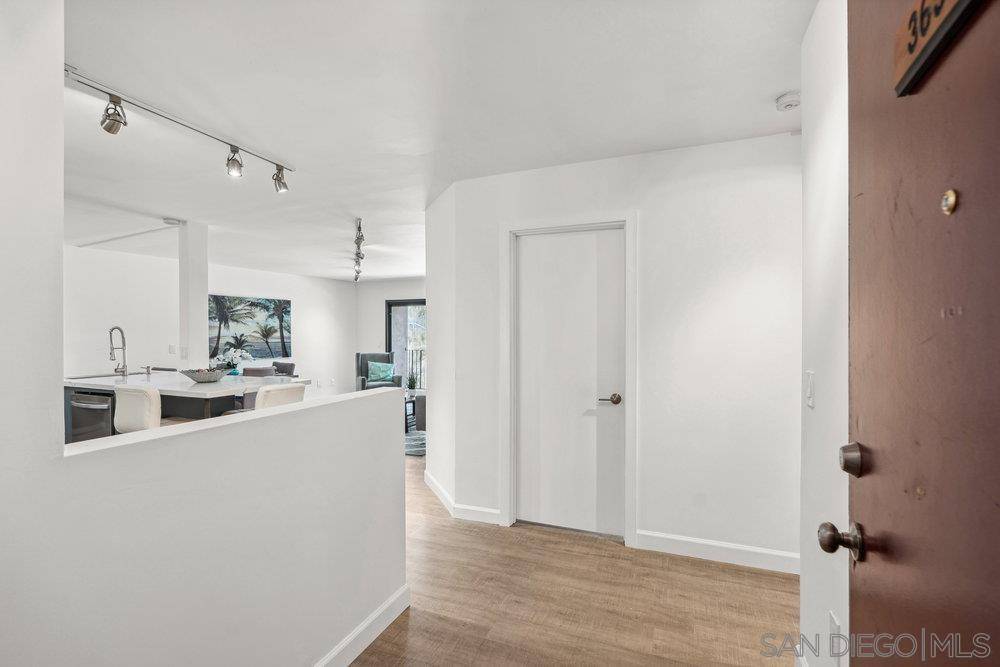 San Diego, CA 92108,6780 Friars Rd #365