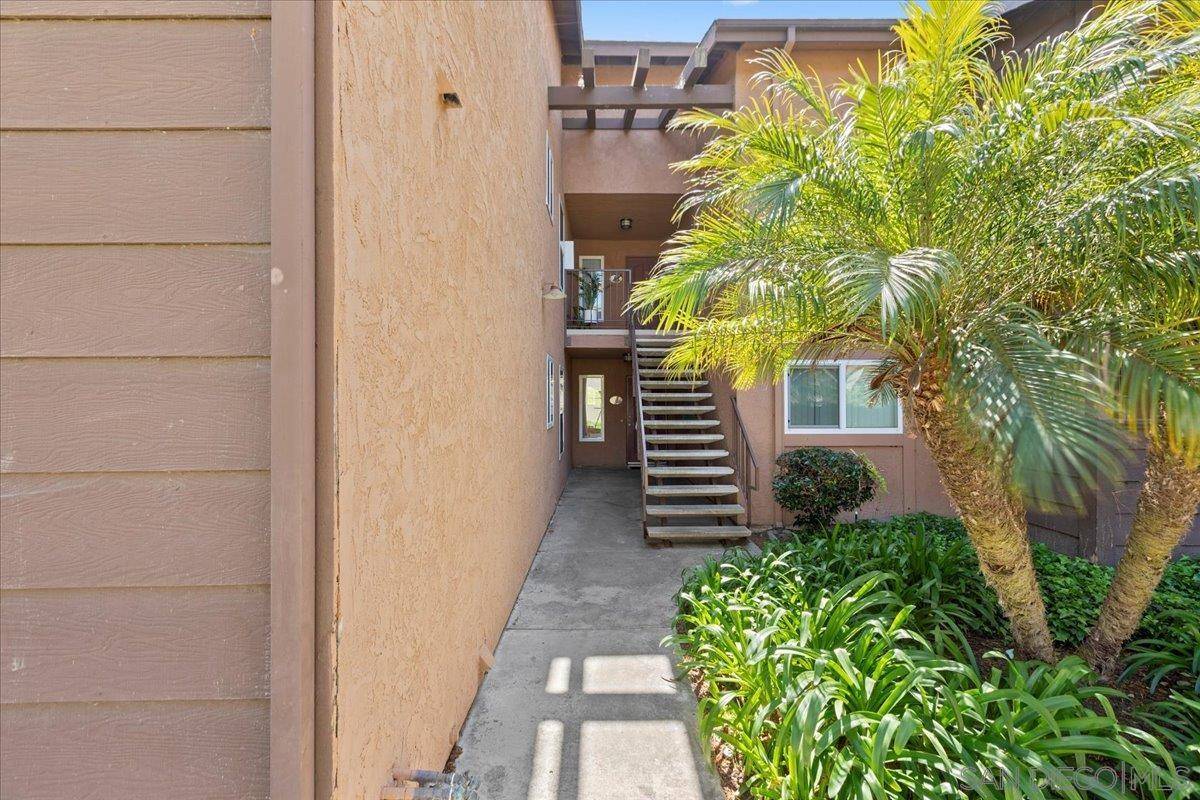 Oceanside, CA 92057,514 Calle Montecito #75