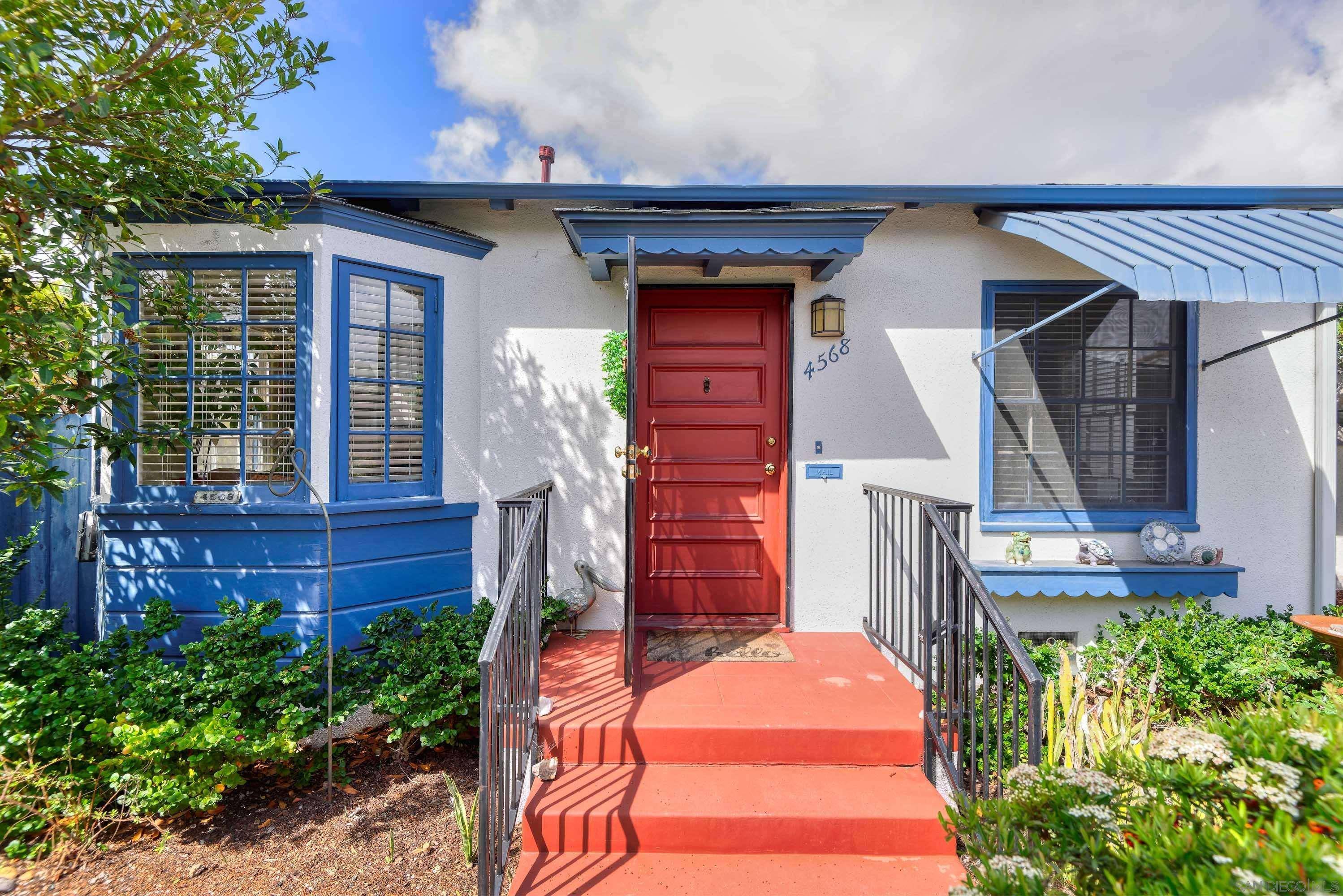 San Diego, CA 92115,4568-70 Winona Ave