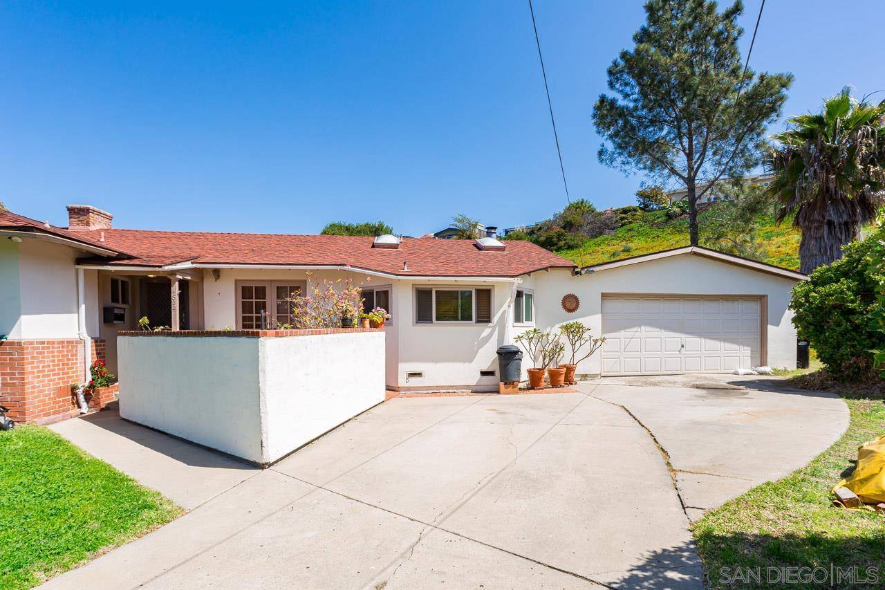 San Diego, CA 92110,4822 Penrose Court