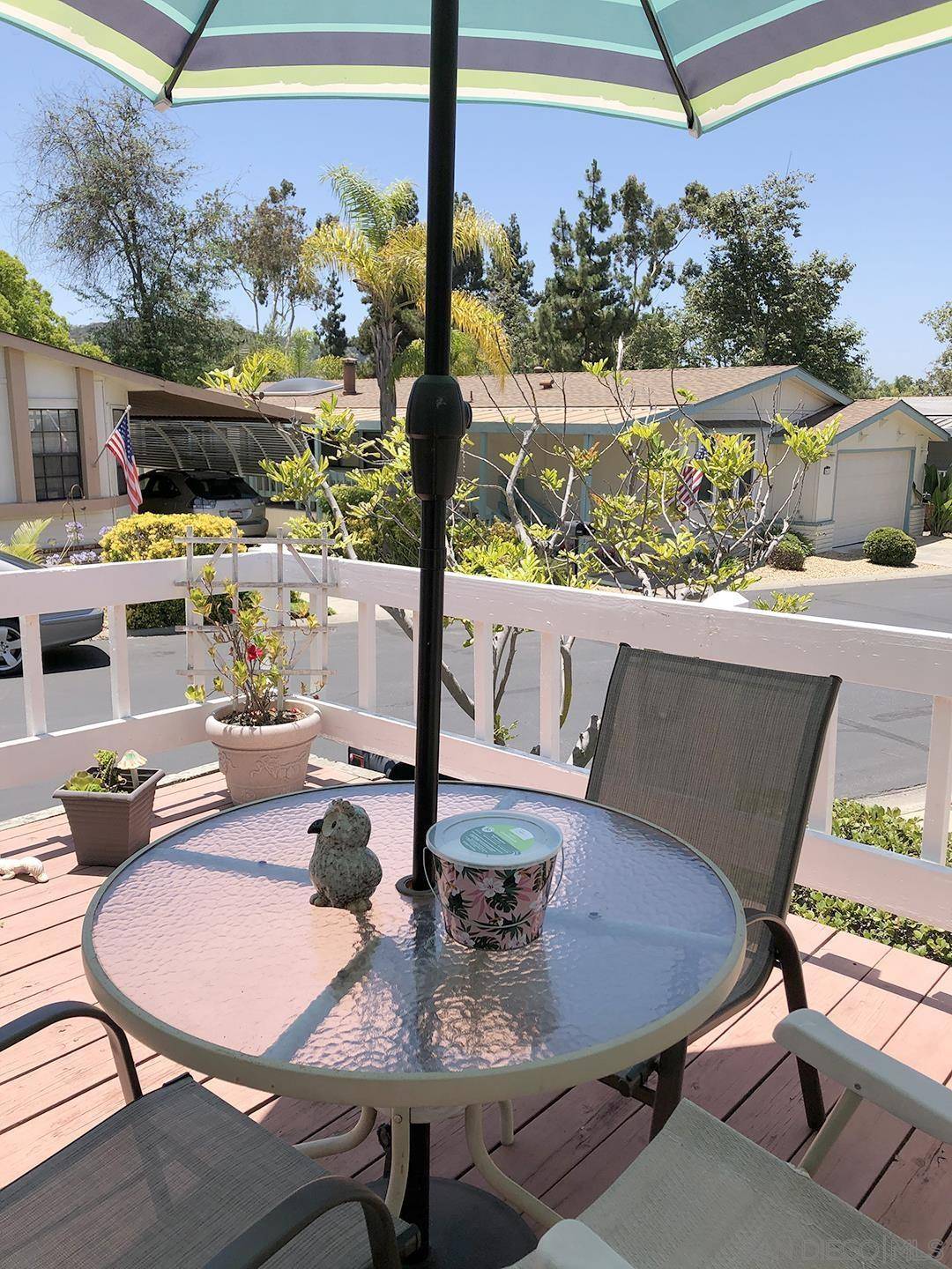 Carlsbad, CA 92010,5438 Don Luis Drive