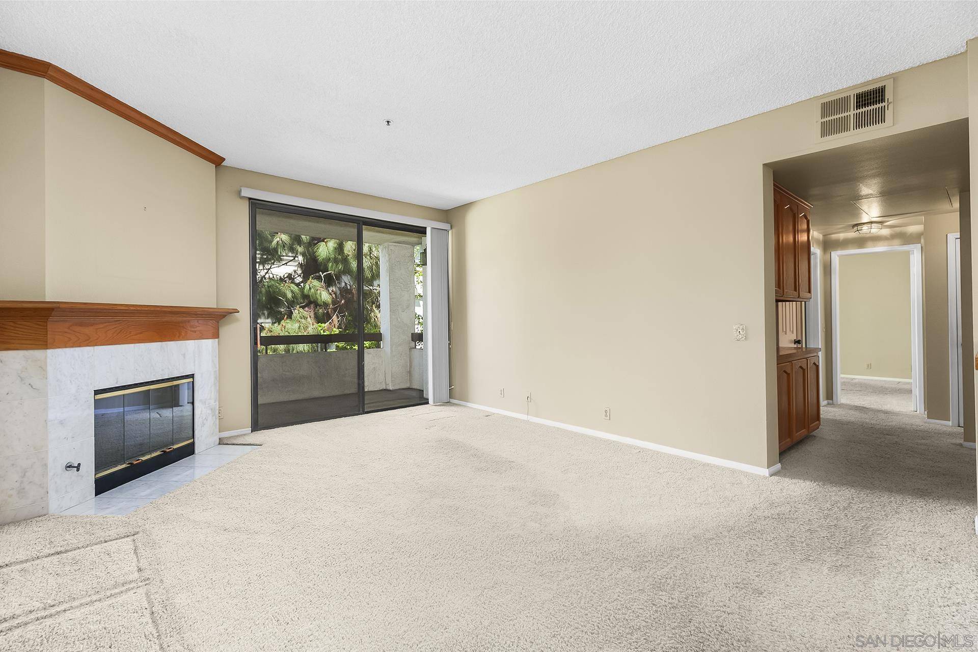 San Diego, CA 92110,5875 FRIARS Rd #4307