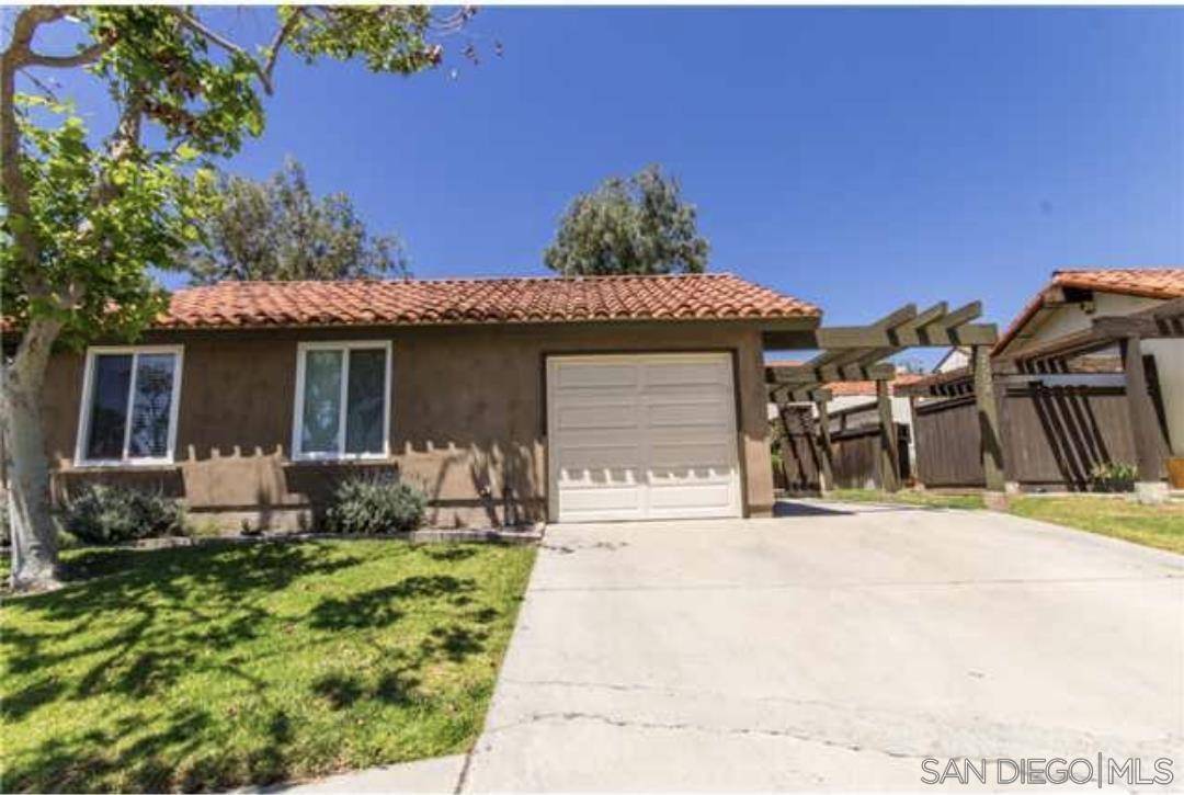 Spring Valley, CA 91977,2552 Granada Circle