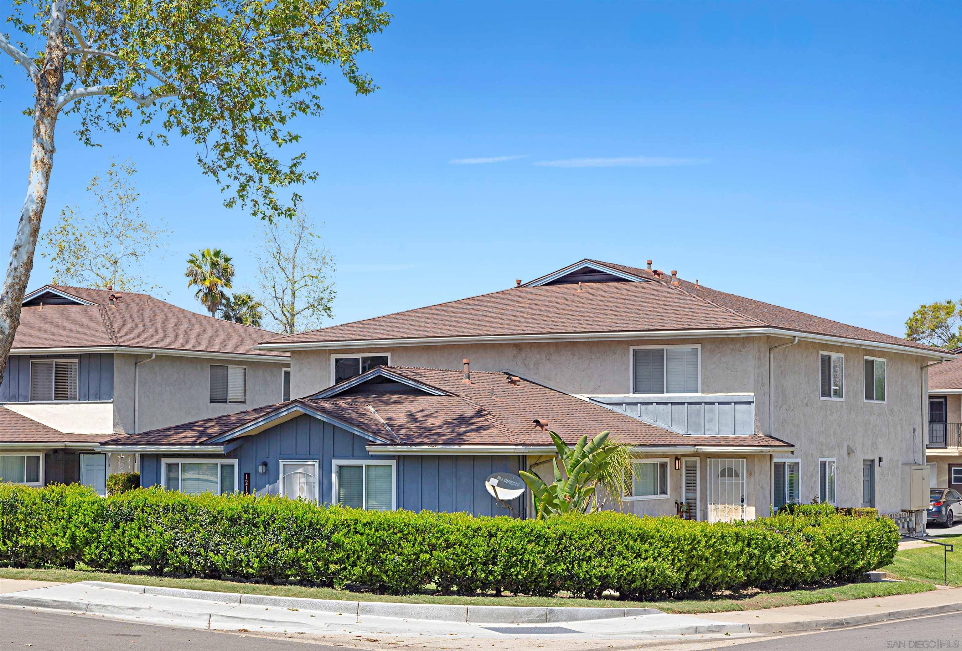 Lakeside, CA 92040,12132 Wintergreen Dr #2