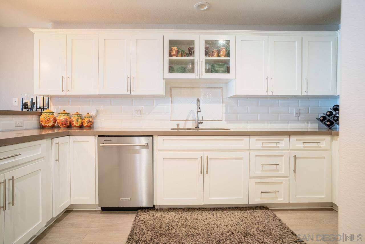 Imperial Beach, CA 91932,1456 Seacoast Dr