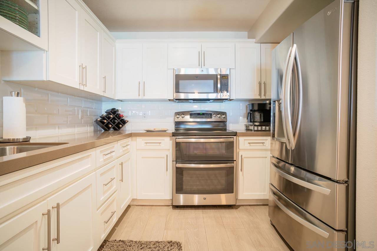 Imperial Beach, CA 91932,1456 Seacoast Dr
