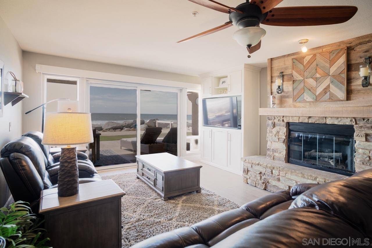 Imperial Beach, CA 91932,1456 Seacoast Dr
