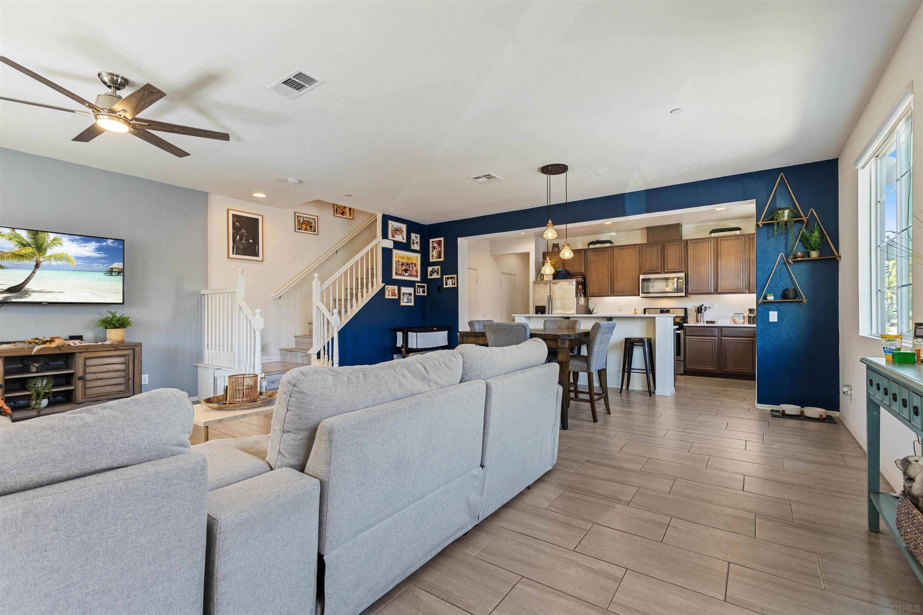 Chula Vista, CA 91913,1718 Signature Place #3