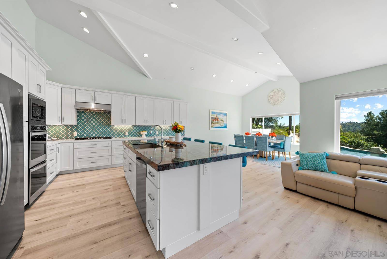 Poway, CA 92064,17221 Cloudcroft Dr