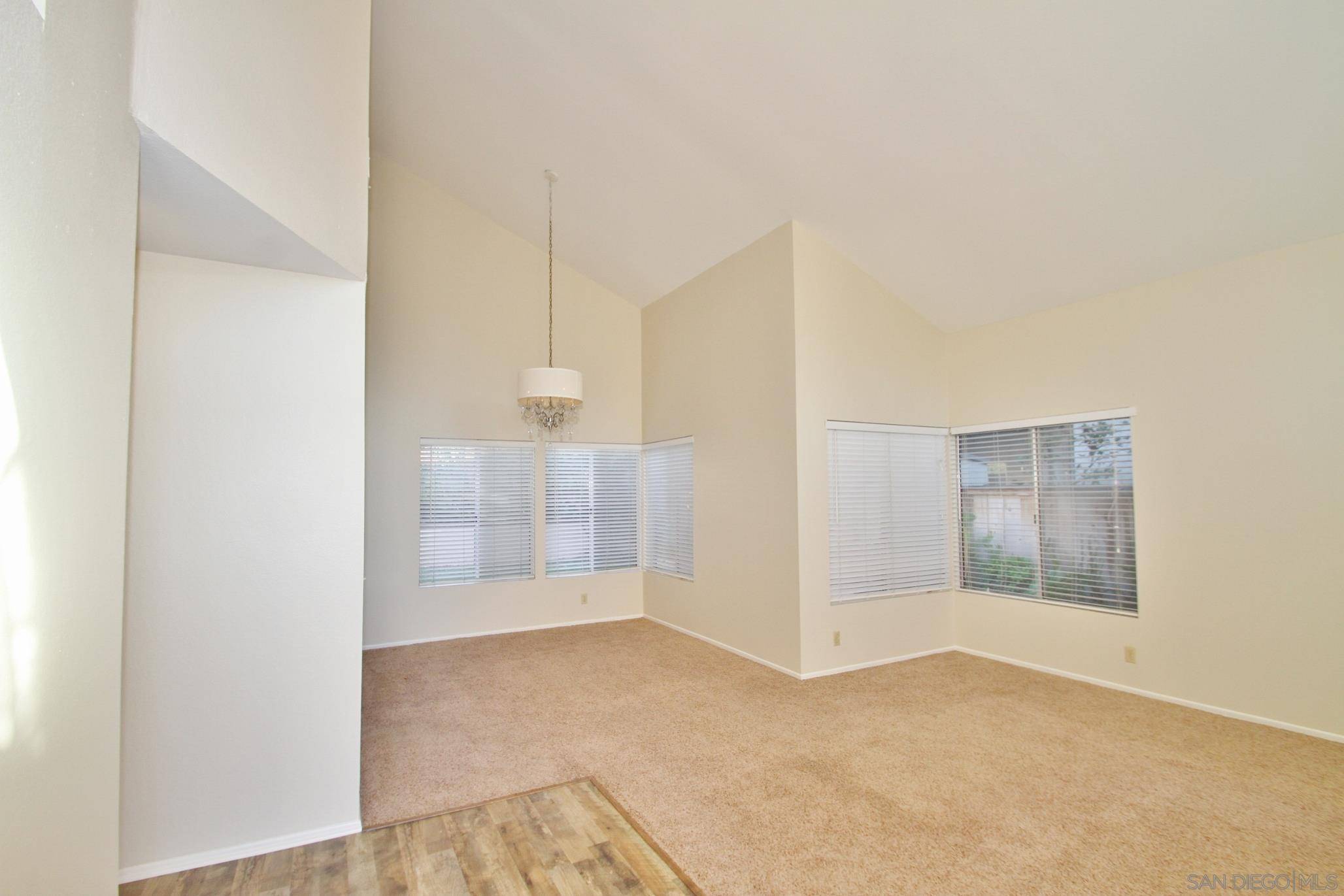 San Diego, CA 92129,12576 Sundance Ave