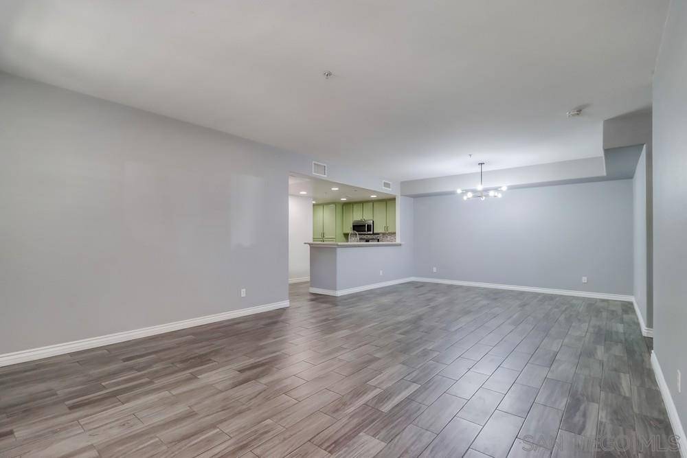 Chula Vista, CA 91913,1894 Lorient Pl #2513