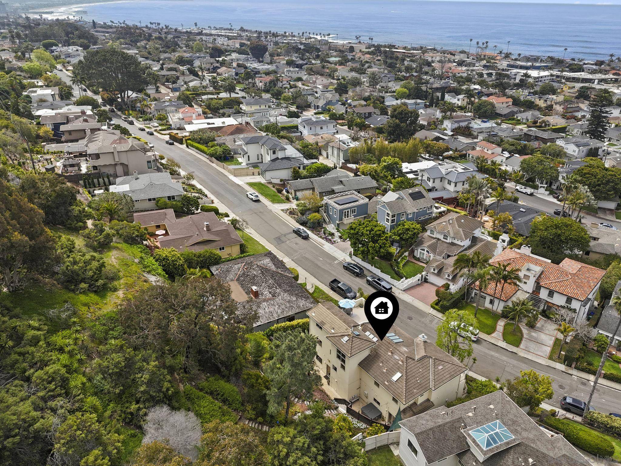 La Jolla, CA 92037,5787 Bellevue Ave
