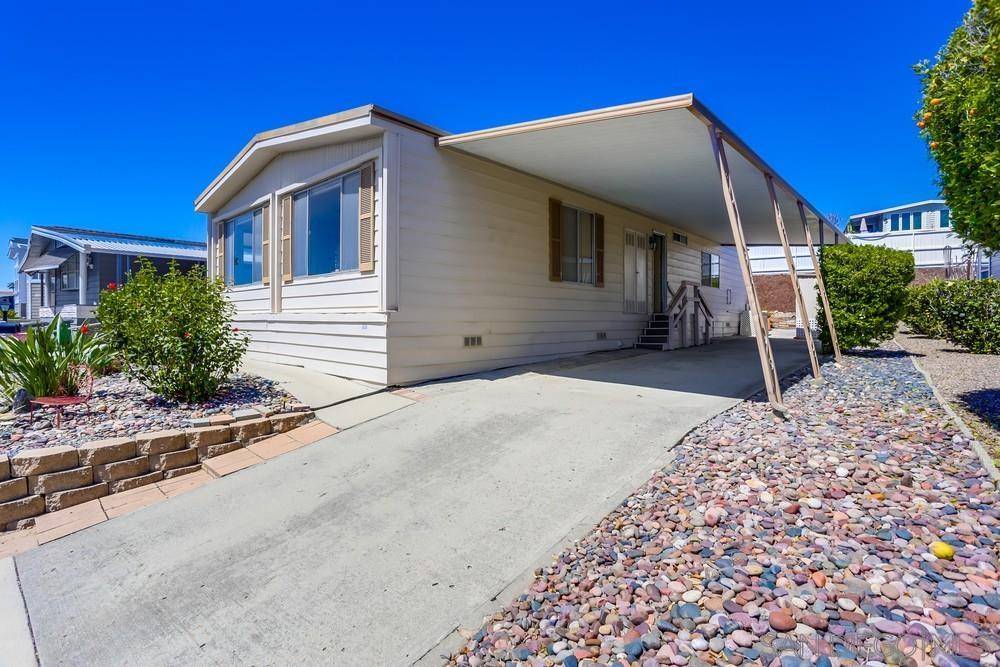 San Marcos, CA 92078,650 S Rancho Santa Fe RD 44 #44