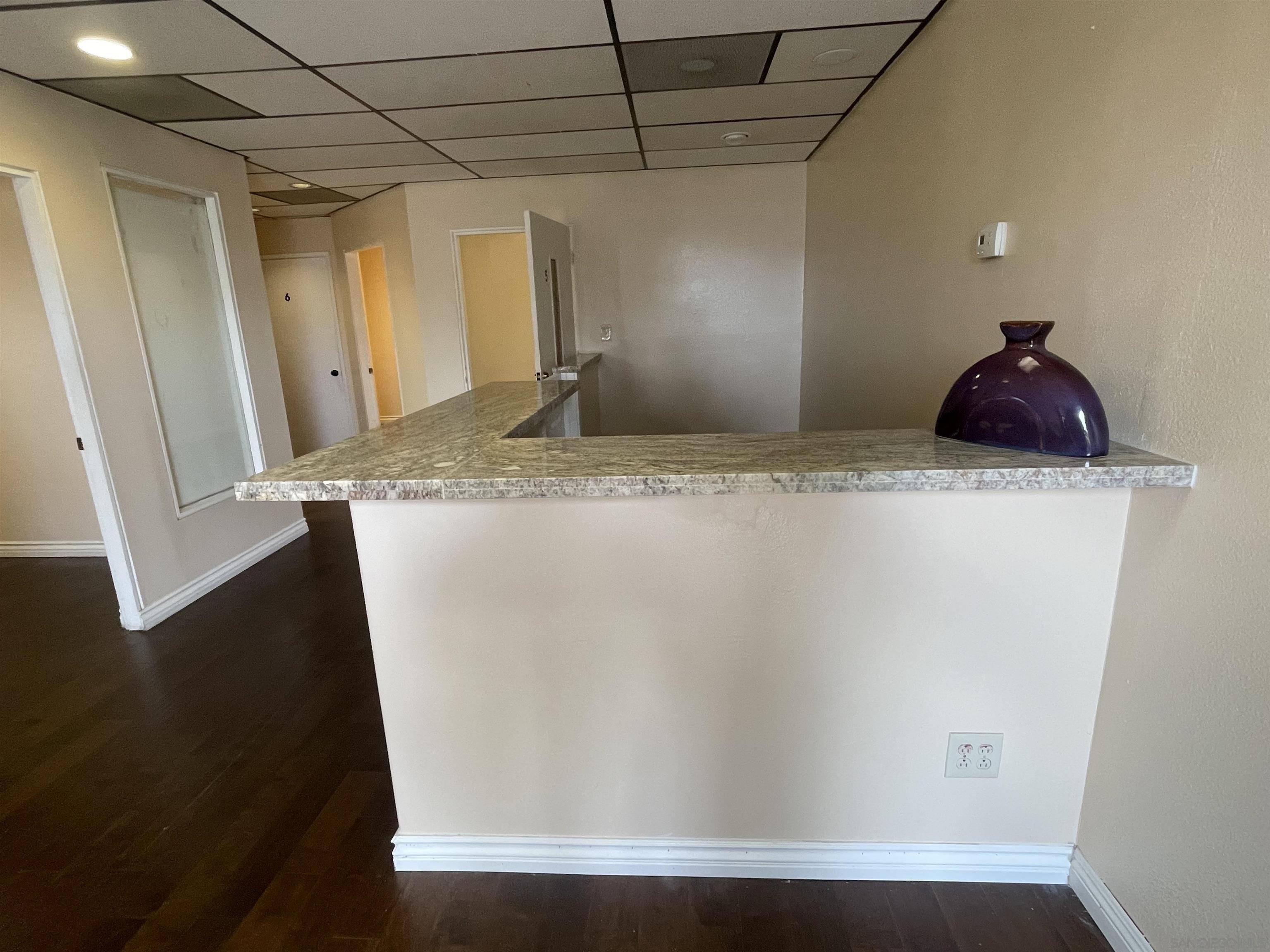 San Diego, CA 92123,4550 Kearny Villa Dr