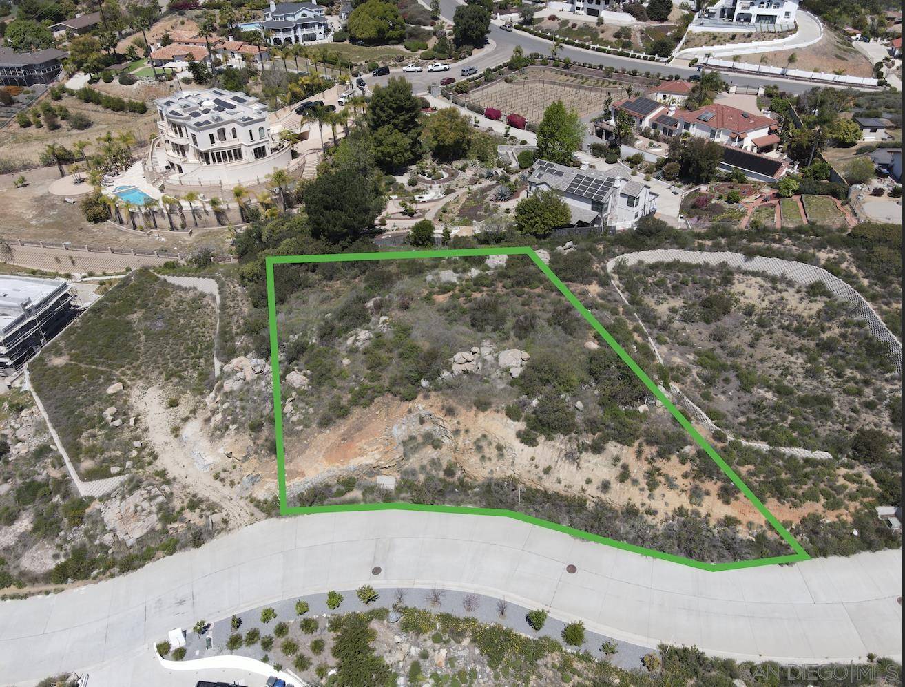 La Mesa, CA 91941,0 Sundown Lane #3,4