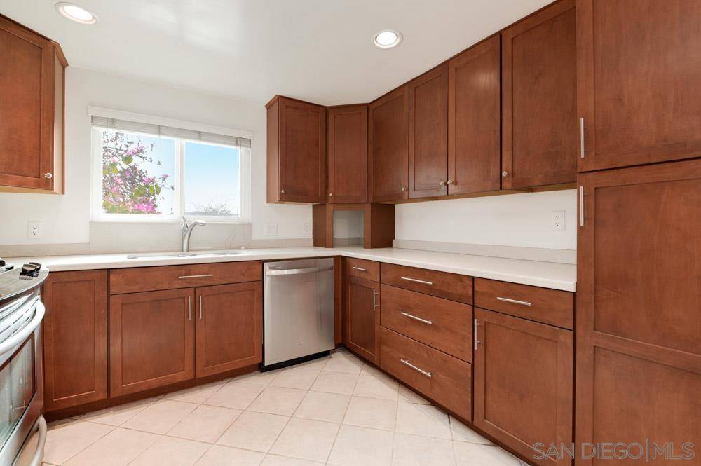 San Diego, CA 92104,3459 Palm St