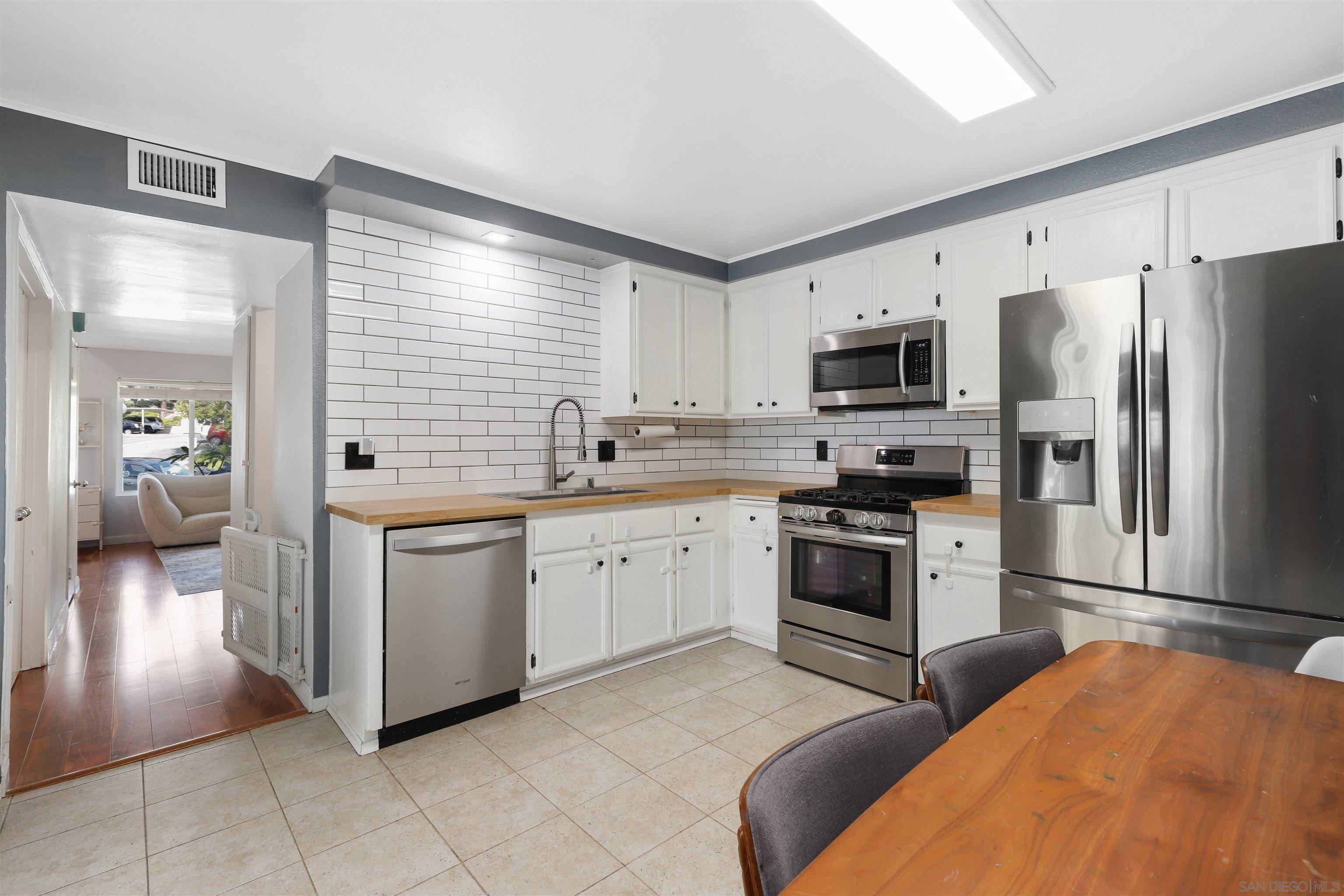 San Diego, CA 92124,5033 Ducos Pl