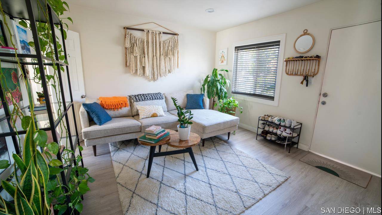 San Diego, CA 92105,4863 Polk Ave