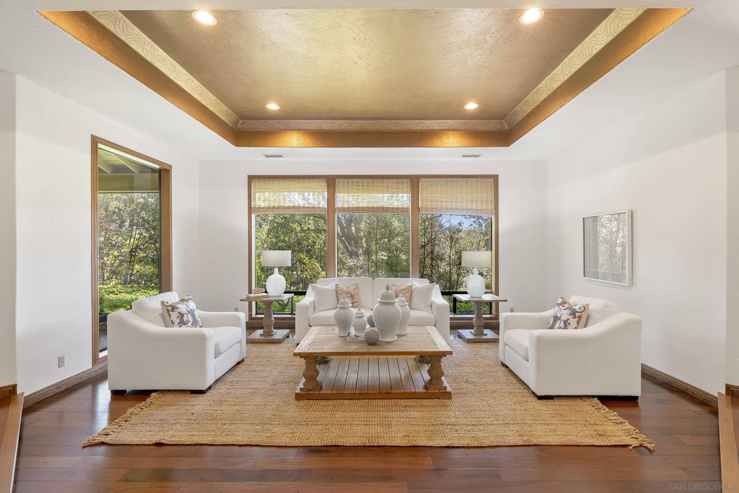 Rancho Santa Fe, CA 92067,17207 El Caporal