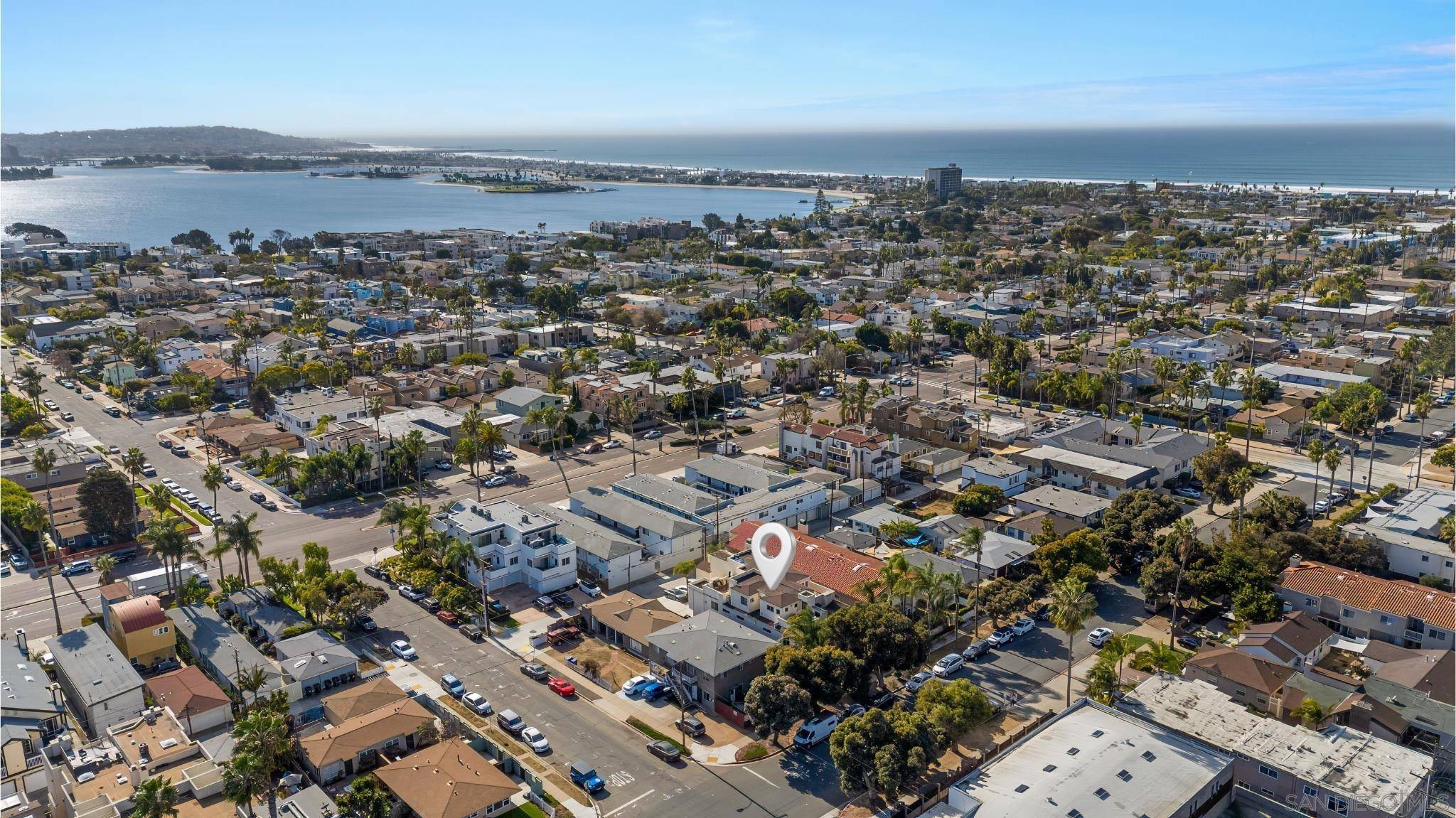 San Diego, CA 92109,1369 Hornblend St