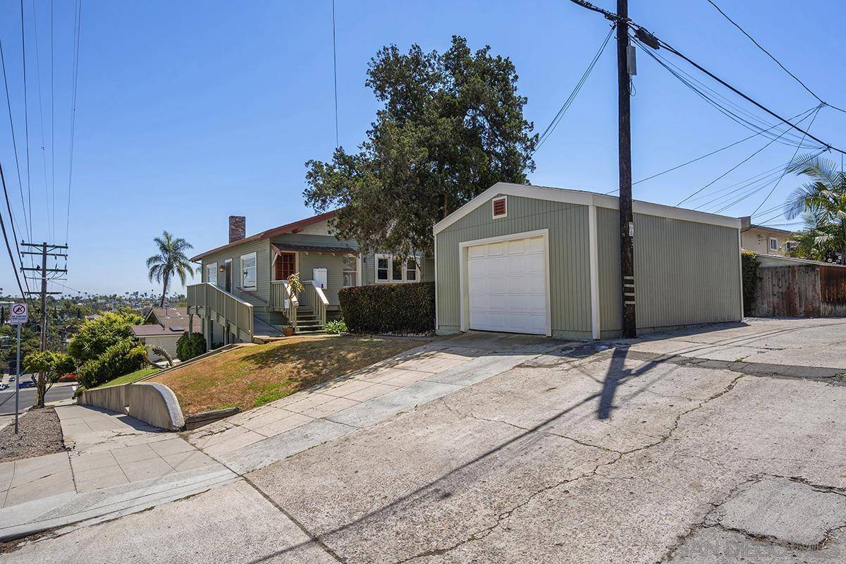 San Diego, CA 92103,1821-25 Cypress Ave