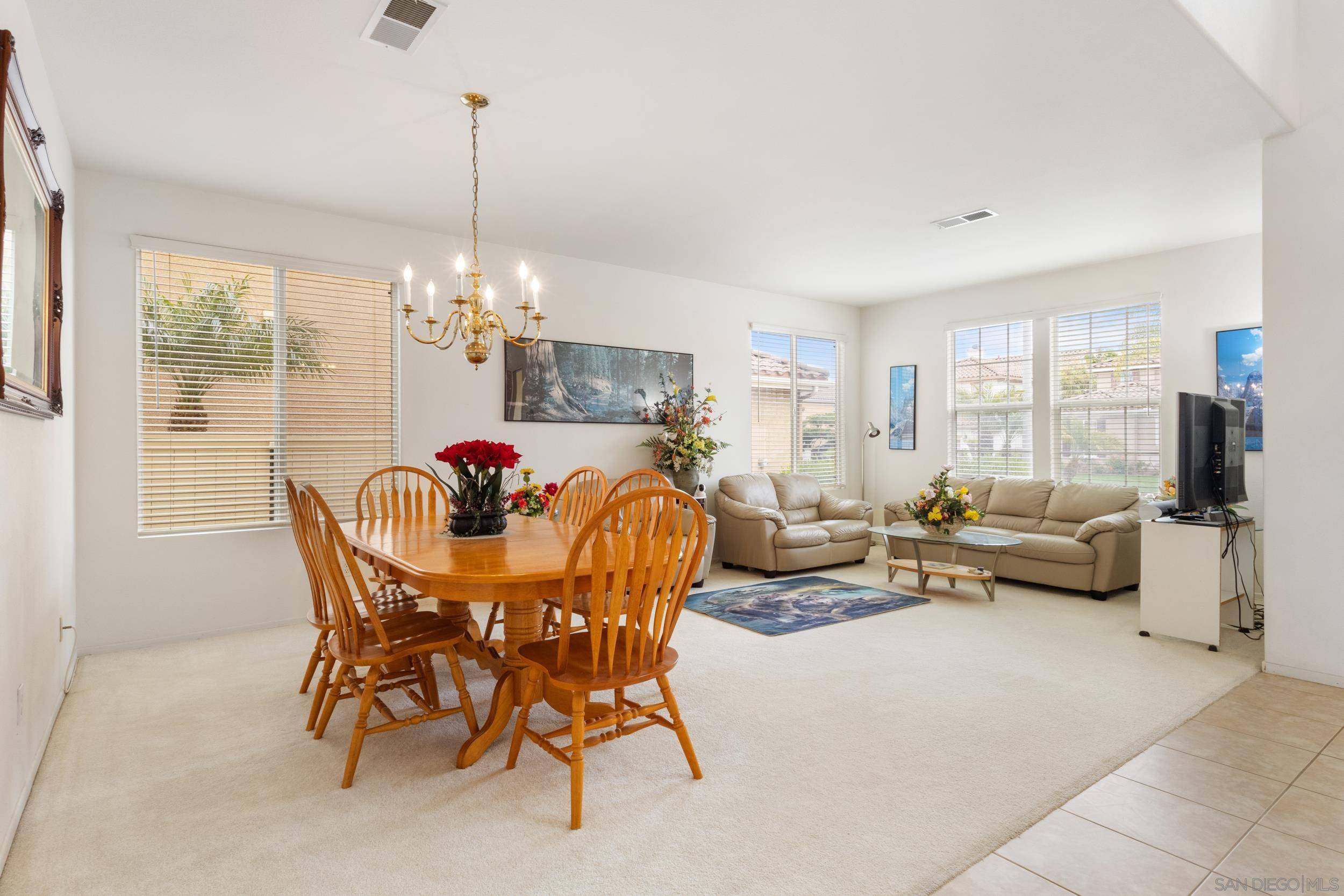 San Marcos, CA 92069,732 Avenida Leon