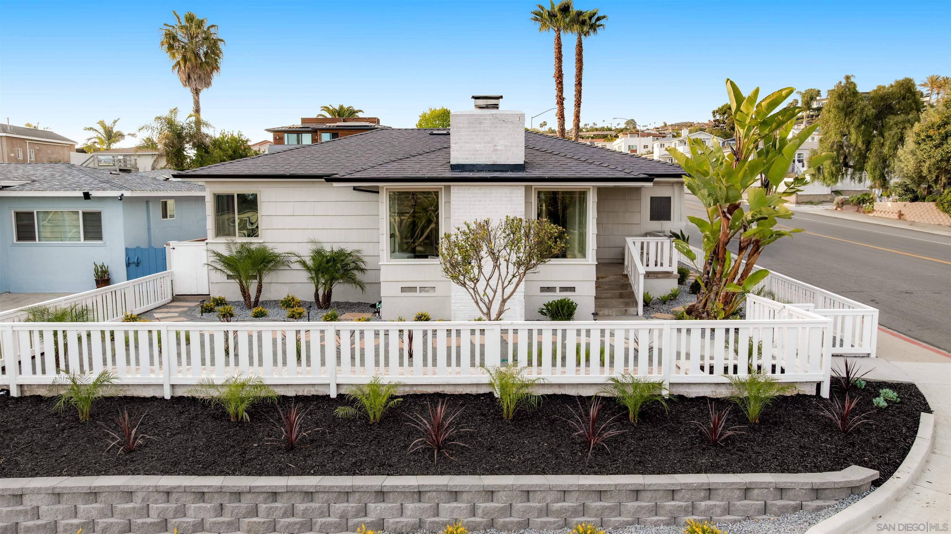 San Diego, CA 92109,5306 La Jolla Mesa