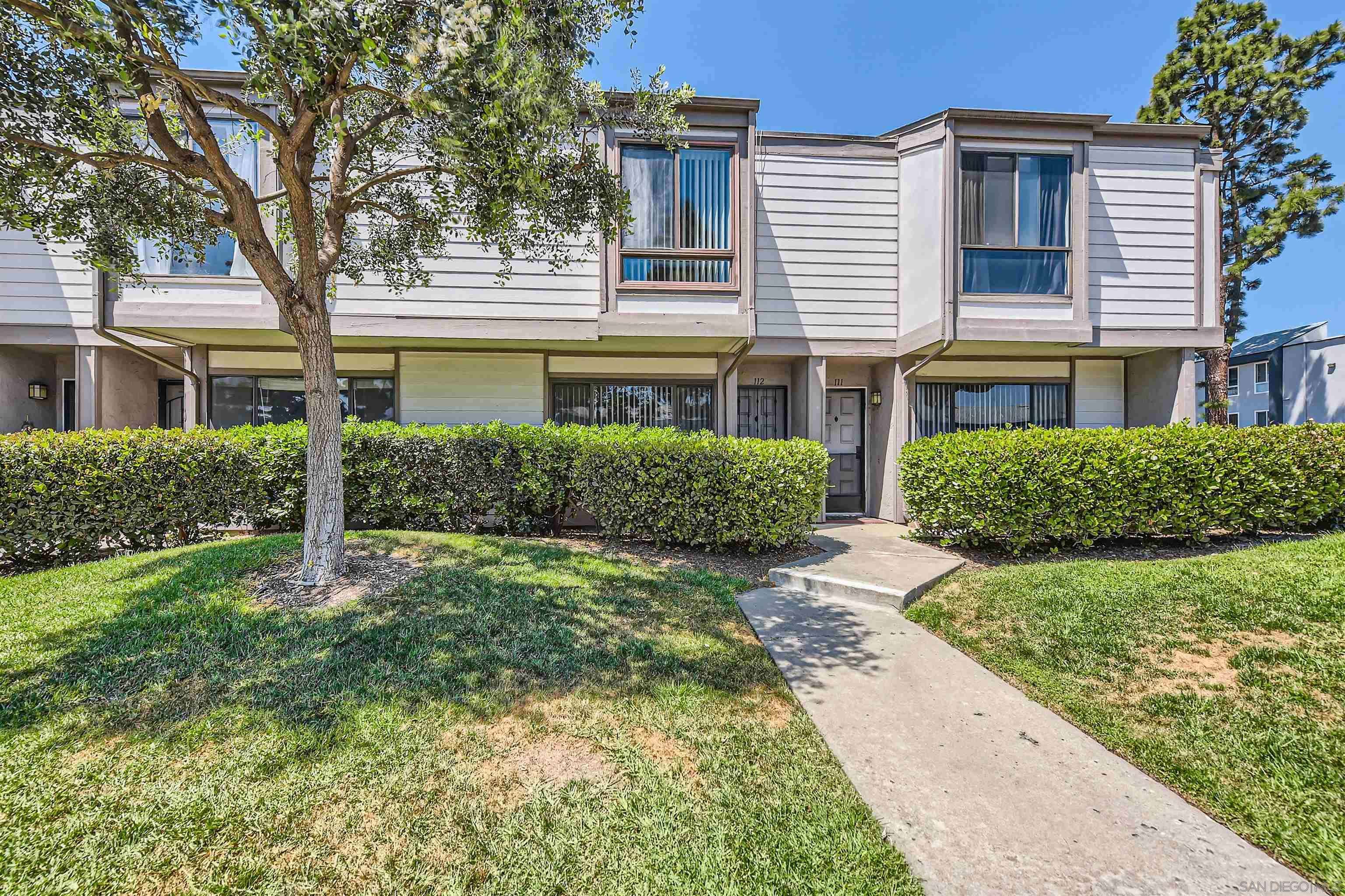San Diego, CA 92123,9289 Village Glen Dr #112