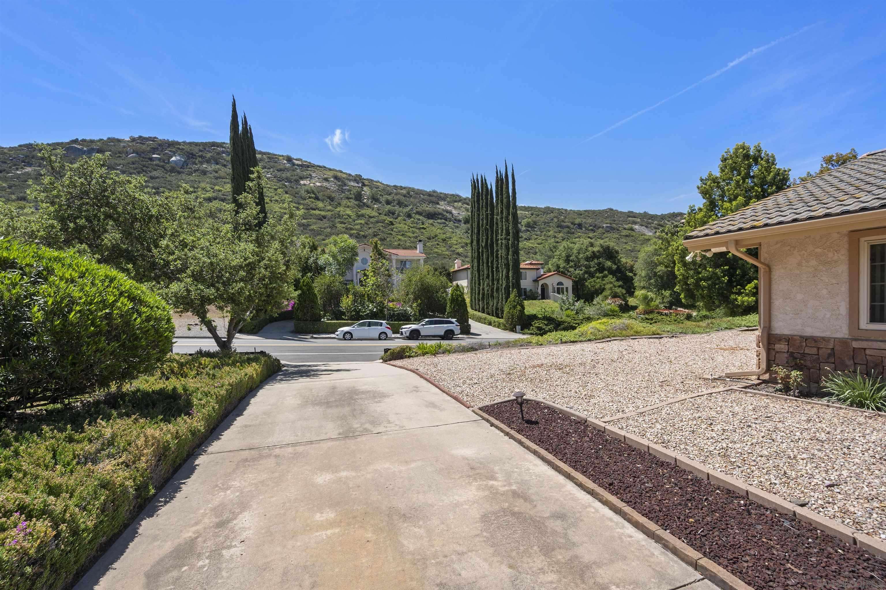 Ramona, CA 92065,24318 Watt Rd