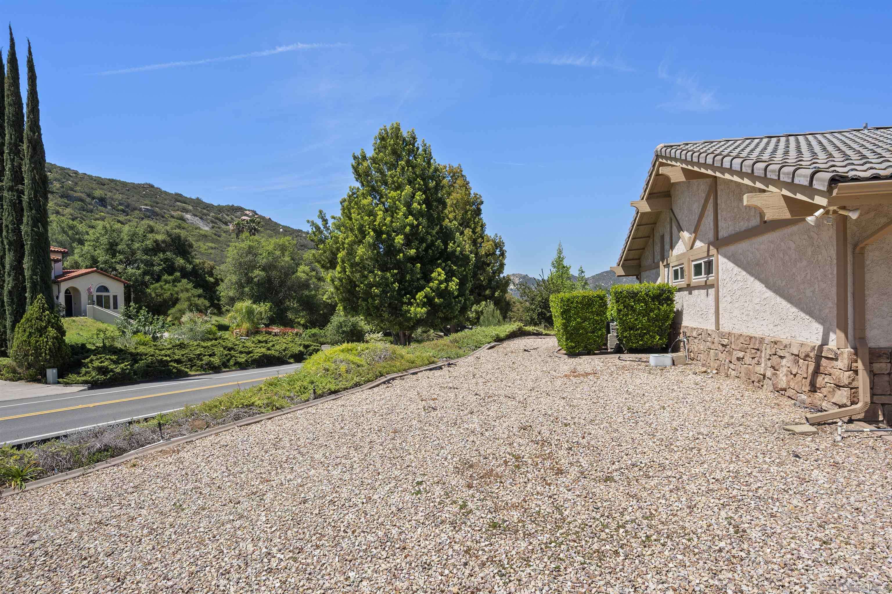 Ramona, CA 92065,24318 Watt Rd