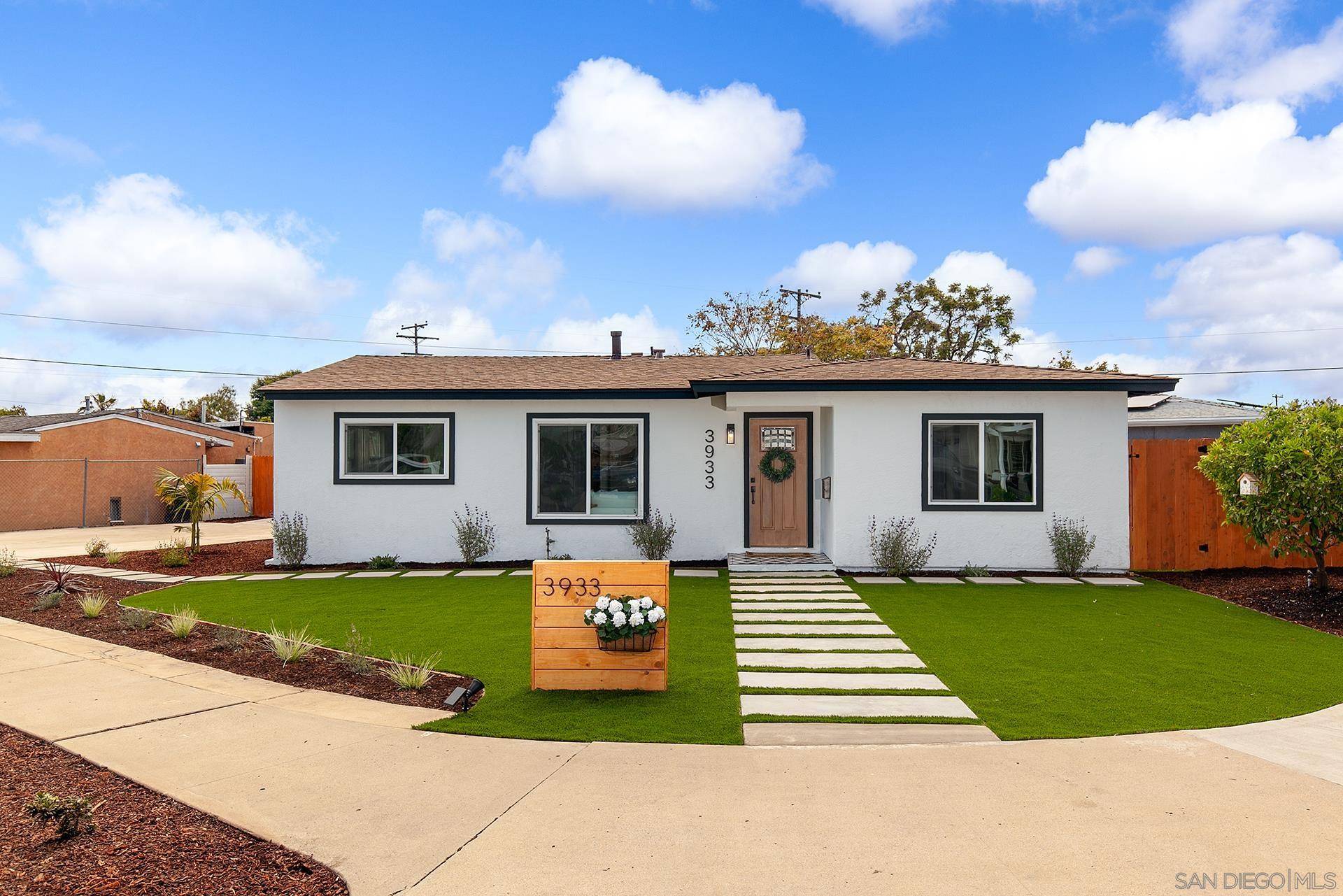 San Diego, CA 92117,3933 Willamette