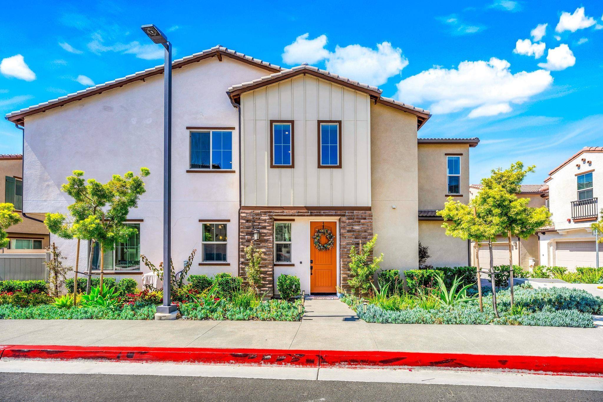 Oceanside, CA 92056,1743 Valley Oak Way