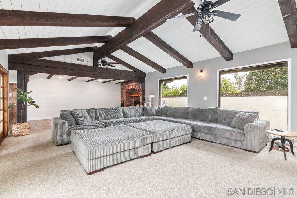 Upland, CA 91784,1695 N Palm Ave