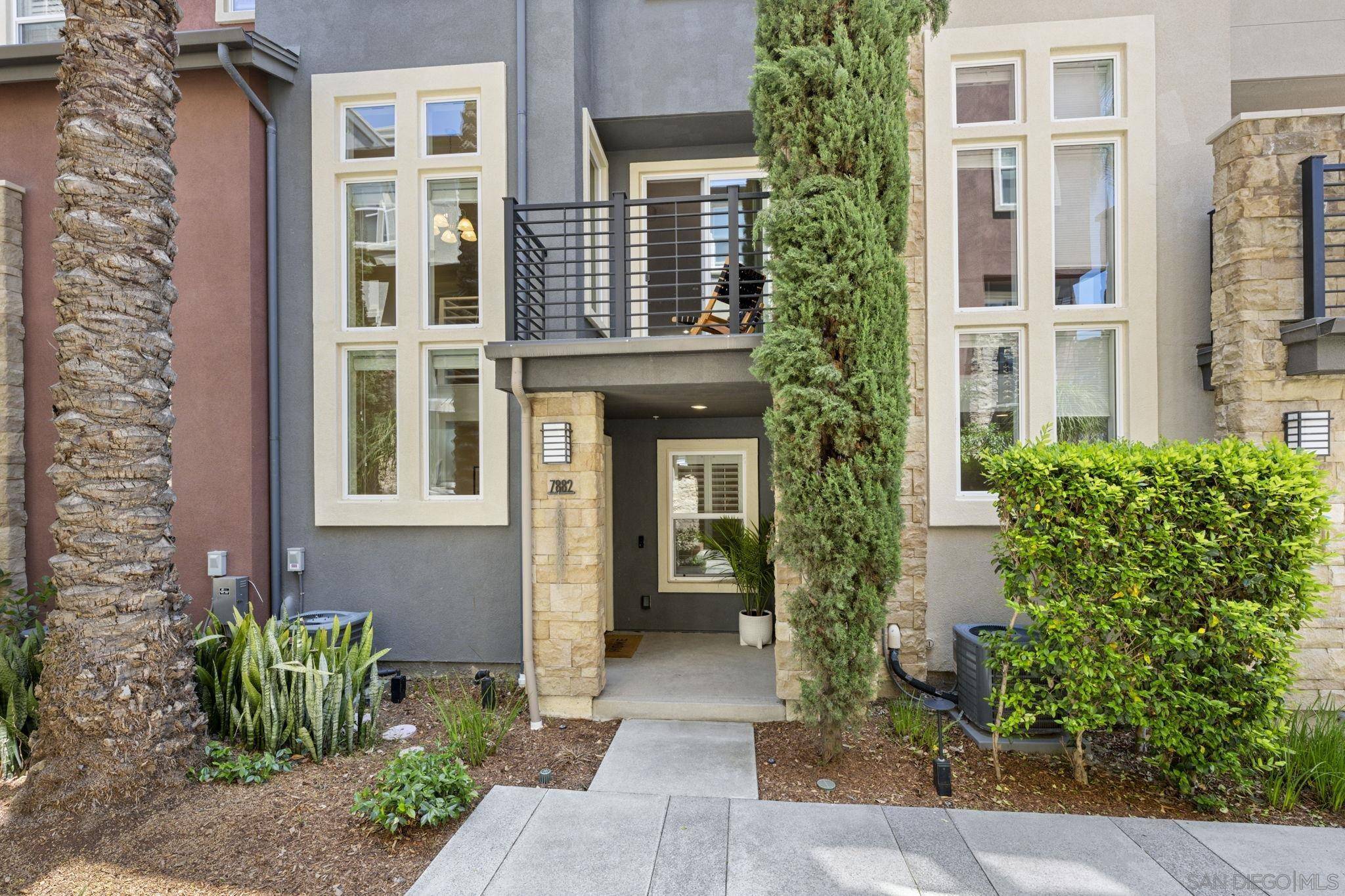 San Diego, CA 92108,7882 Inception Way