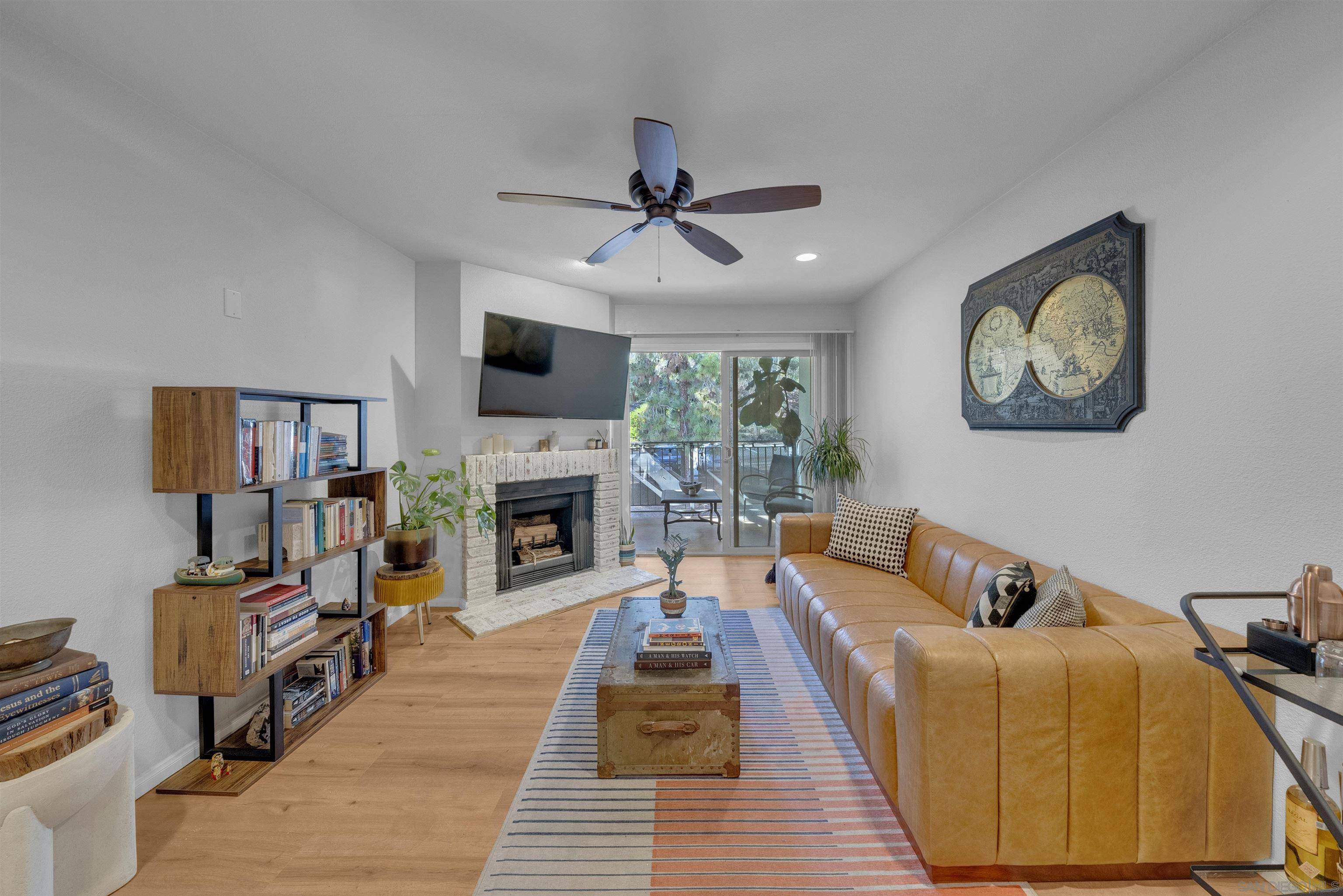 Encinitas, CA 92024,1750 S El Camino Real #207