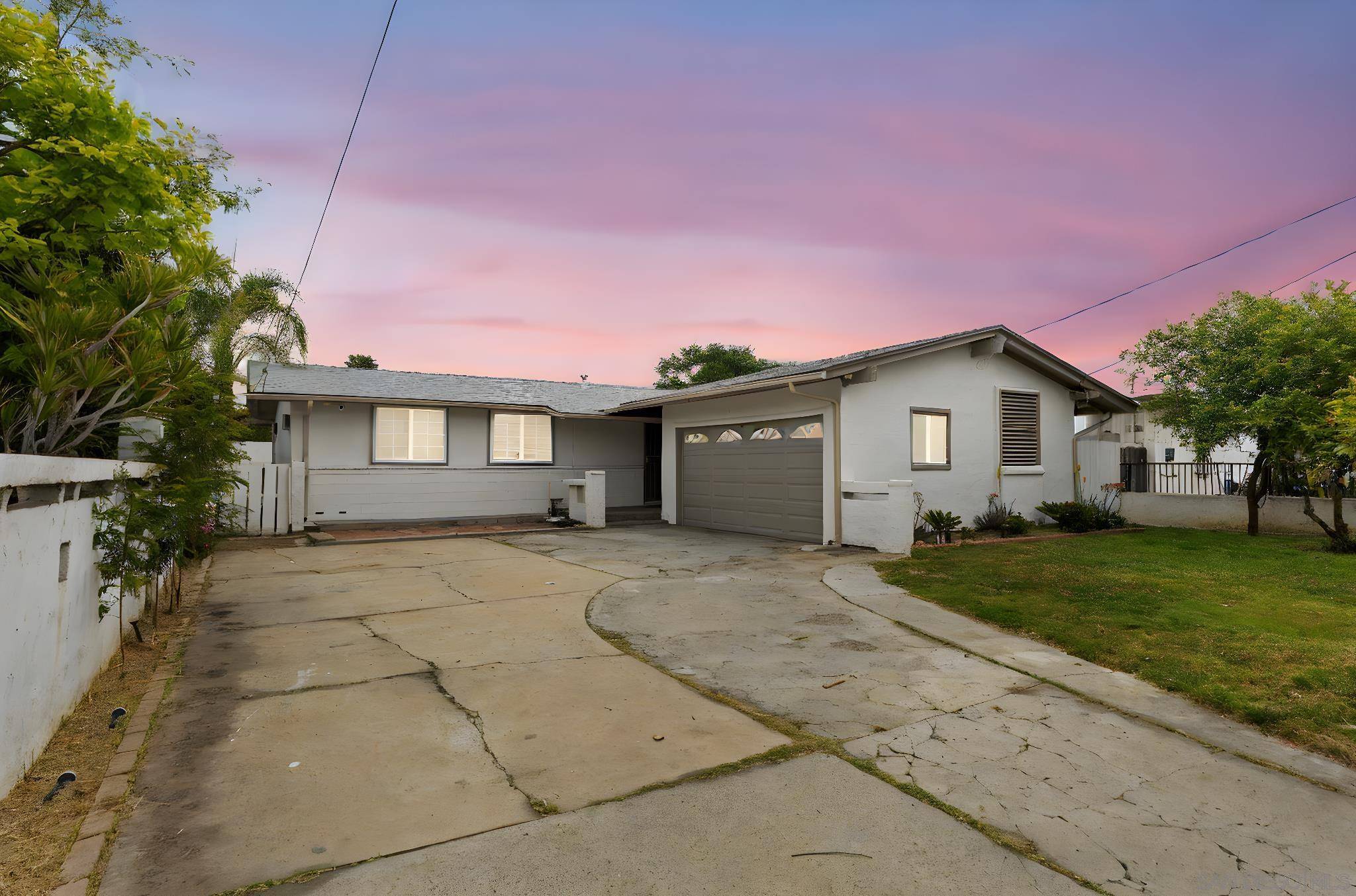 Escondido, CA 92025,626 N Fig St